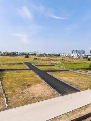 03 Layout & Infrastructure